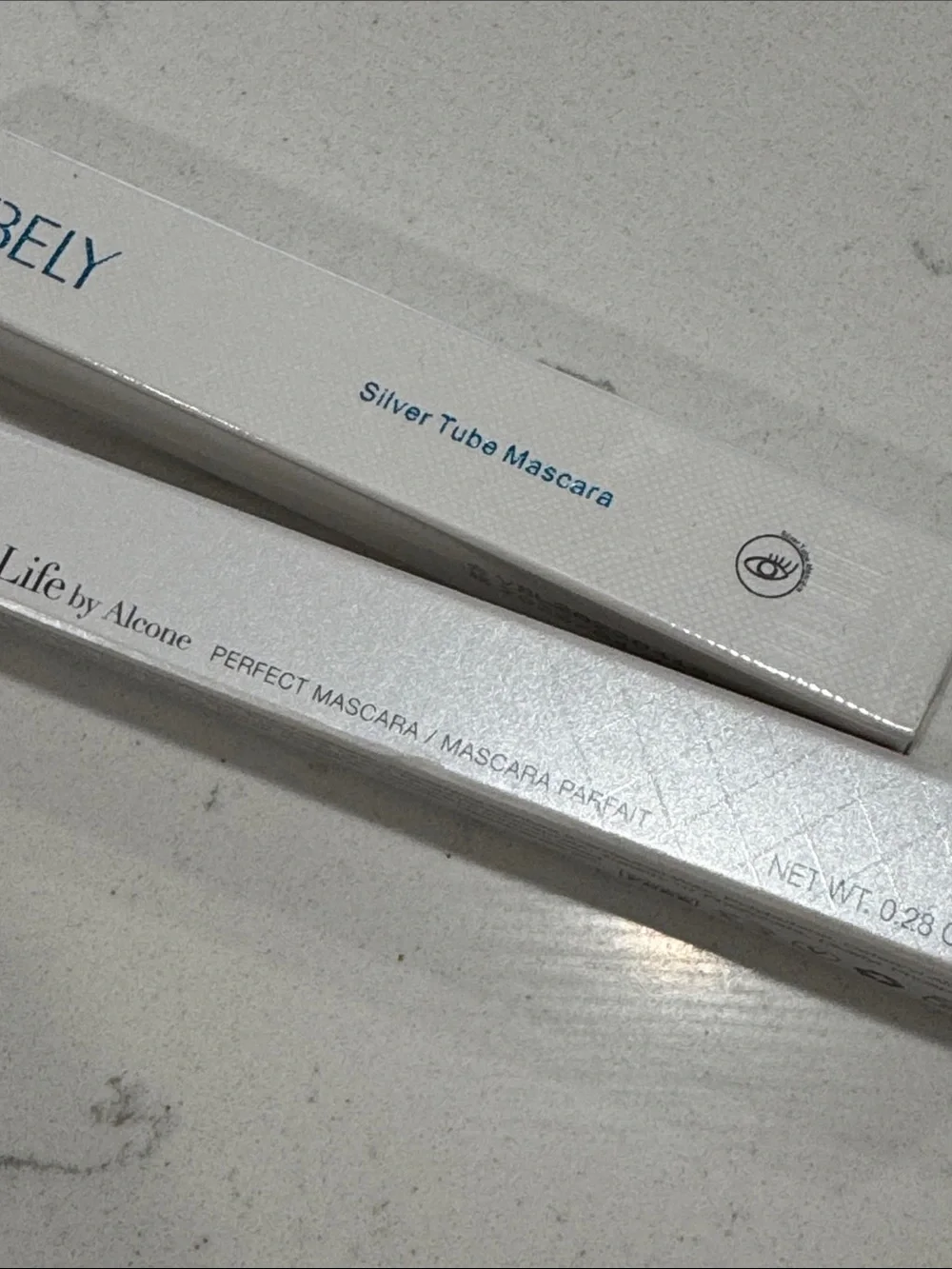 lime life by alone Vibely Silver Tube Mascara — White/Silver Packaging